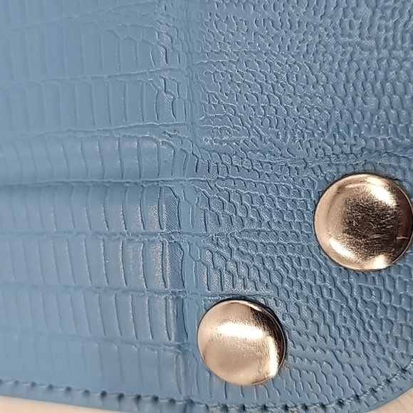 Faux Leather Jewelry Tray Powder Blue Reptile Textured Organizer - Picture 7 of 12